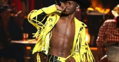 Lil Nas X ‘Old Town Road’ Breaks Carey’s US Singles Chart Record