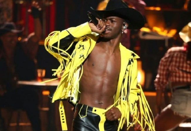 Lil Nas X ‘Old Town Road’ Breaks Carey’s US Singles Chart Record