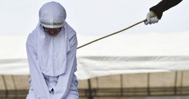 Indonesia’s Aceh Gets 11 Whips For Sharia-Banned Romance