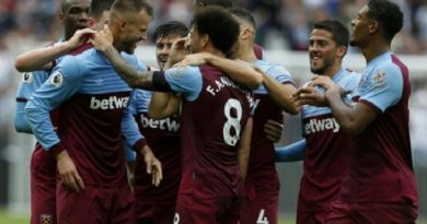 West Ham Stun Depleted Man United