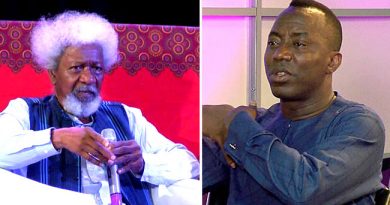 Soyinka Slams FG Over Charges Against Sowore