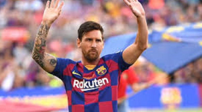 Watch Lionel Messi Train With Barcelona For First Time Since Failed Transfer Request As He Prepares For New Season