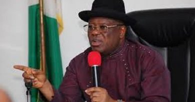 Gov. Umahi Appoints 180 Additional Aides