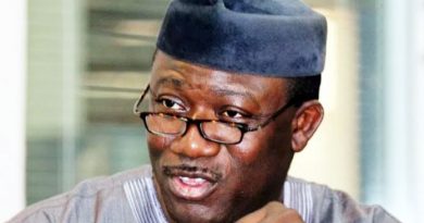 Fayemi Congratulates Osoba at 82