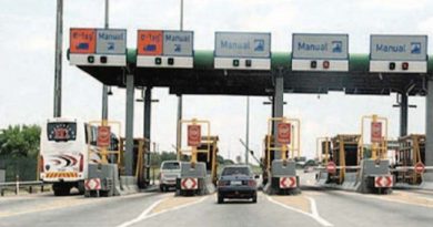 Report: Closure Of Border Boosts The Naira