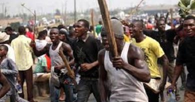 Armed Thugs Attack Protesters in Kano