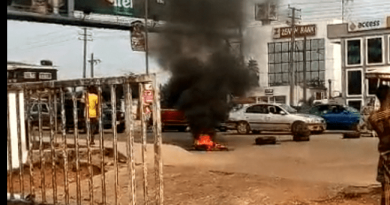 BREAKING: Angry APC Youths Set Bonfires In Edo.