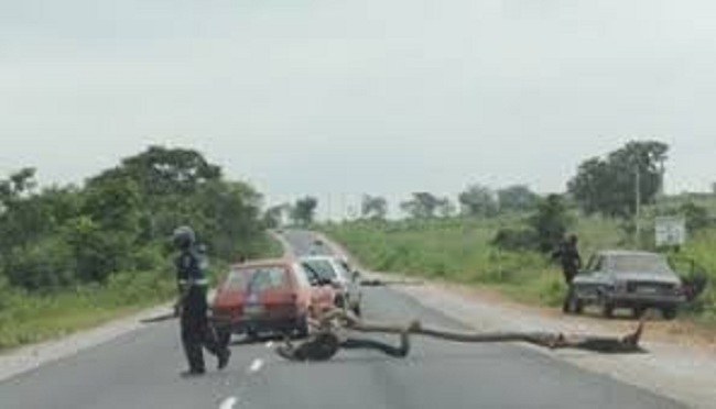 Dismantle Roadblocks, South East, South-South Commuters Begs FG