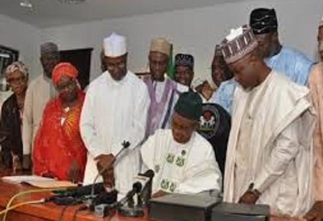 El-Rufai Signs 2020 Budget Into Law, Swears In Three New Commissioners