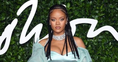 Just In: Rihanna Condemns Shooting Of #EndSARS Protesters Says, ‘My Heart Is Broken For Nigeria’