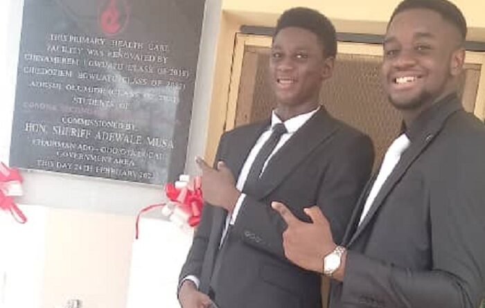 Two Teenagers From Corona Secondary School Renovates Primary Health Center in Ogun State.